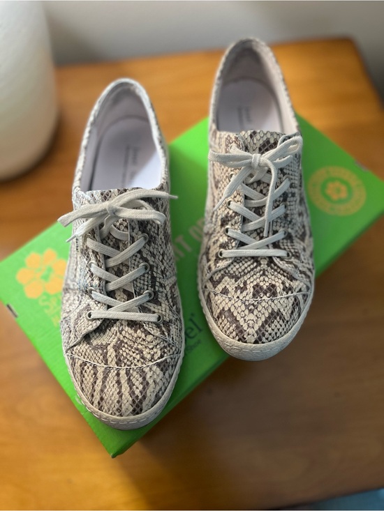 Josef Seibel Shoes - Josef Seibel Caspian Snake-Print  Lace-Up Sneakers.